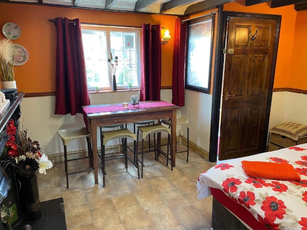 Kirklevington Oyo Yarm Cottages מראה חיצוני תמונה